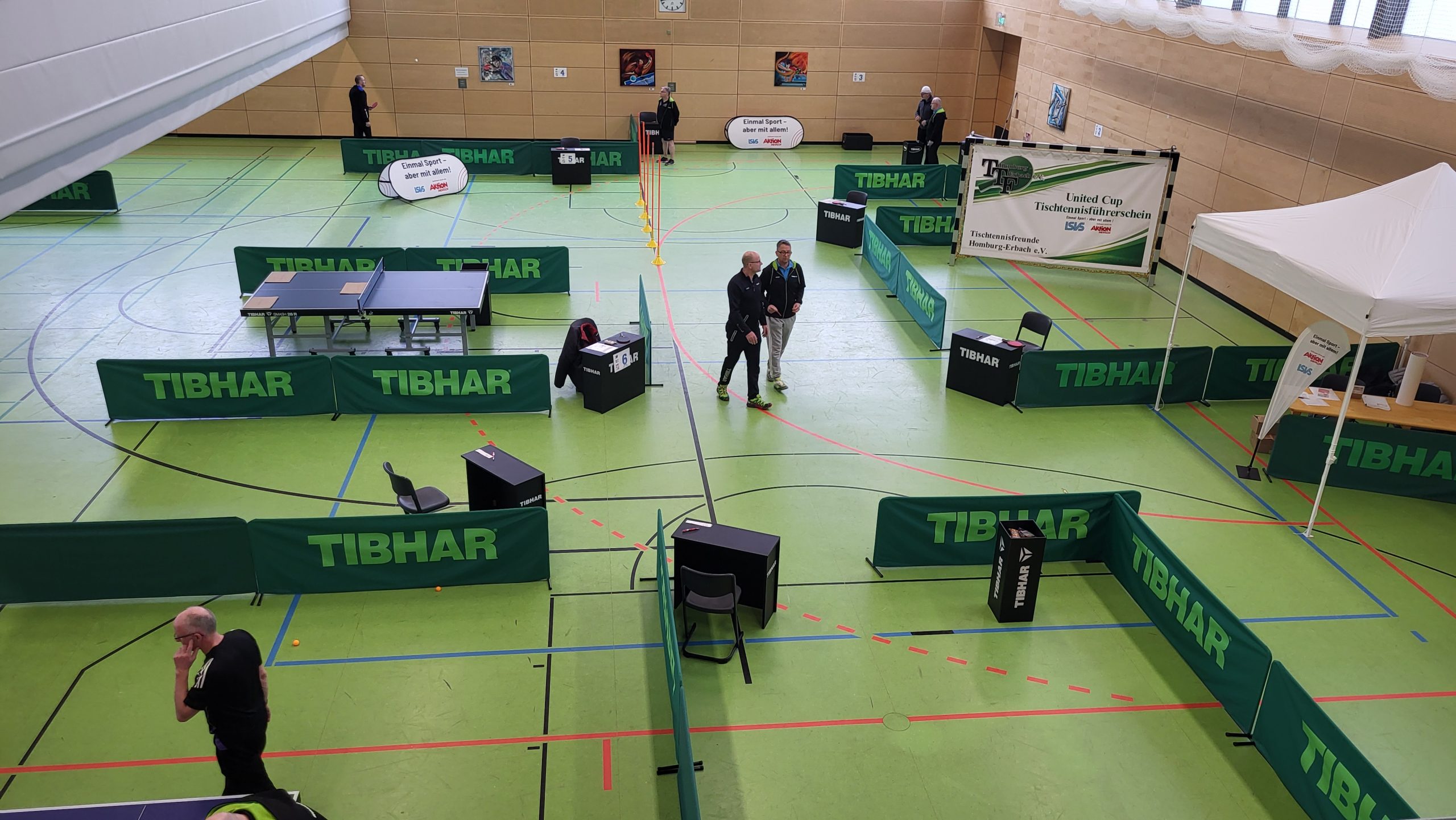 alles bereitet für den Tischtennis Führerschein Foto: TTF HOM-Erbach